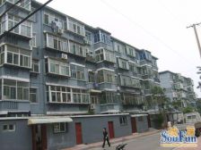 大明湖东门 中楼层 总价低 厅大 户型好 好停车