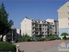 南北通透户型,两年的婚房精装修,顶楼带阁楼,实用