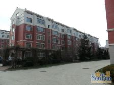 龙河家园高层,拎包入住,出行方便,近市场