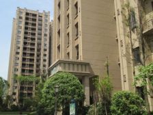 连排别墅,位置安静,适合住家的啦