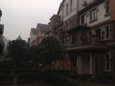 大学城 金科廊桥水乡馥溪美五房390万