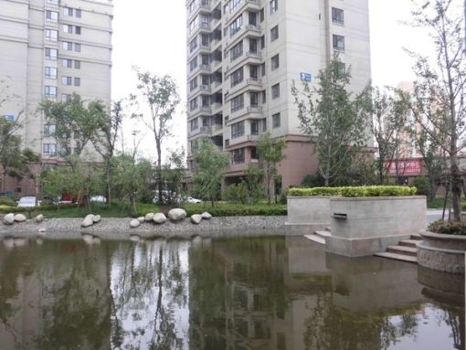 宝龙城市广场(李沧)2室1厅1卫南朝向2200.00元/月出