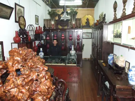 古玩店装修实景图简约家装要不背景墙电视要图片