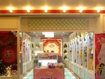陶瓷饰品店内部设计欣赏