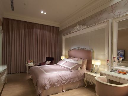 法式豪华时尚卧室图片