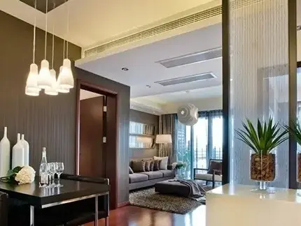 进门客餐厅无玄关装修效果图 432x324c.jpg