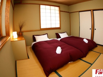 日式装修卧室房间效果图