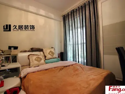 小卧室窗帘装修效果图