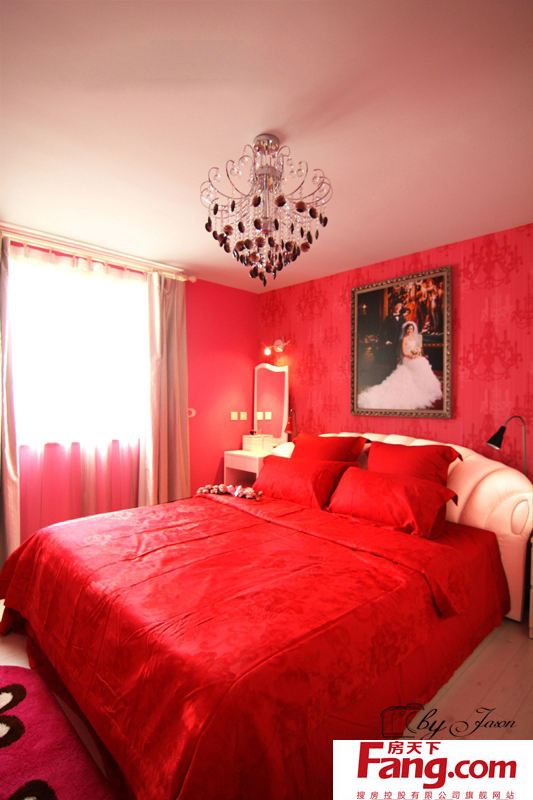 婚房卧室布置效果图片