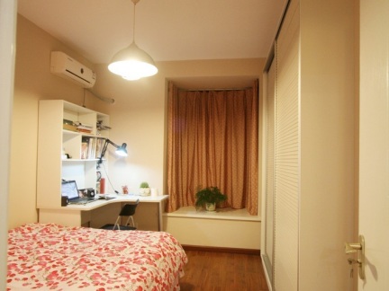 有飘窗小房间设计图卧室图片小房间飘窗设计图片8