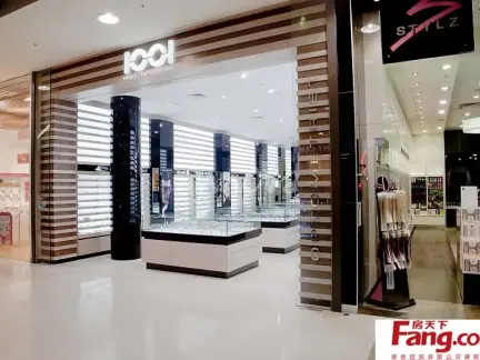 眼镜店门头装修效果图