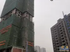 次新小区 精装拎包 南滨路 轻轨房