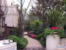 听蓝湾小区中庭 联排端户 配套齐全 业主诚心卖