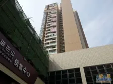 巴山轻轨站正规一室一厅,住家装修出售,价格可谈