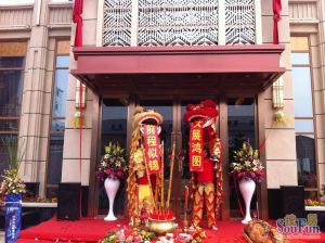 地铁口,户型方正,保养好,视野不错