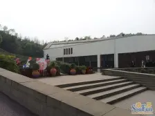 纯洋房小区临轻轨户型方正环境优美适合居家业主诚心卖
