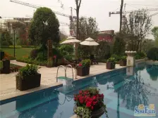 照母山合院 别墅单层面大 朝南视野开阔 出门轻轨 公园