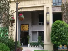 照母山光环旁 清水两房 出门轨道及公园