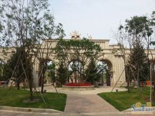 项目位于西客站旁物业服务贴心建筑设计独特