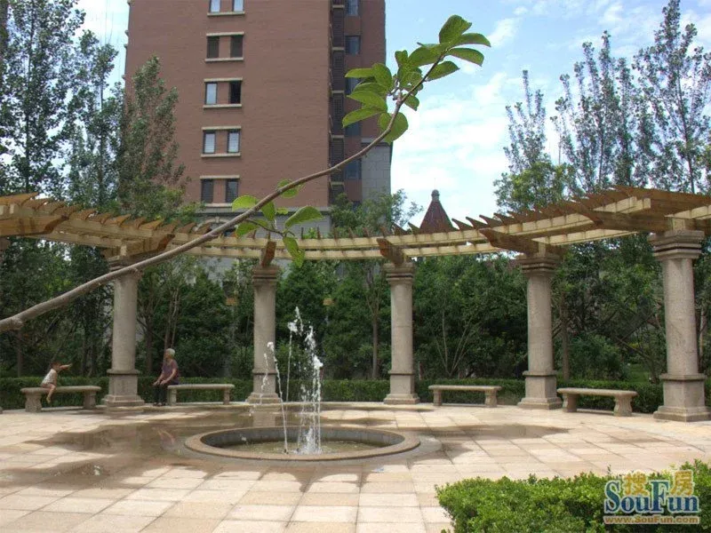 лªÁª¹ã³¡Êµ¾°Í¼Ô°ÁÖʵ¾°£¨2013-7-23£© лªÁª¹ã³¡Êµ¾°Í¼Ô°ÁÖʵ¾°£¨2013-7-23£©