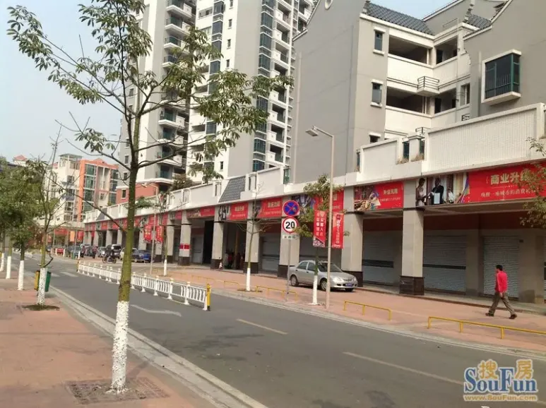 1 锦隆花园二期实景图 2013-8-12