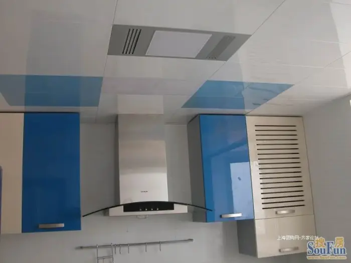 700x1000.jpg