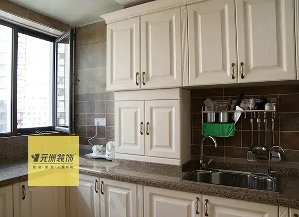 厨房装修设计方案推荐 592x444c.jpg