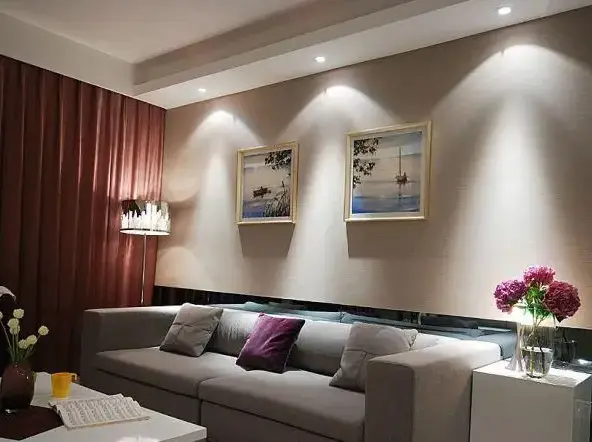 沙发背景墙装修设计效果 592x444c.jpg