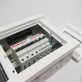 电炸箱_2箱电_电箱位数是什么意思
