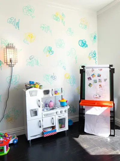 婴儿几个月可以自己睡一个房间 400x535c.jpg