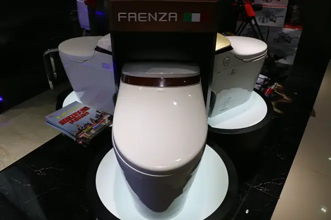 法恩莎卫浴高端智能坐便器