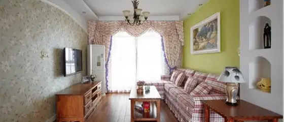 560x240c.jpg