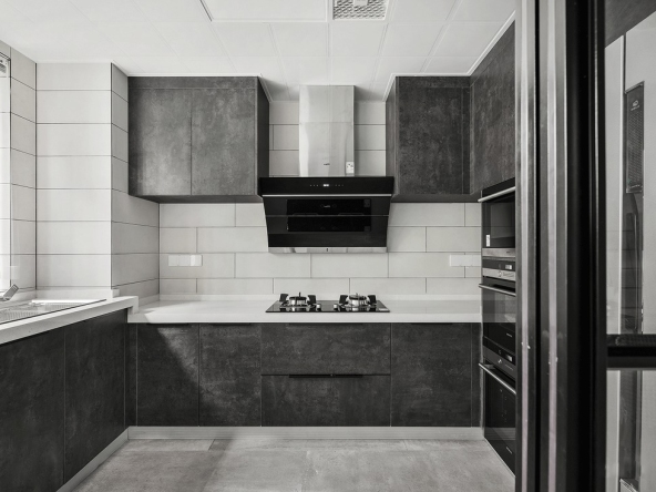 厨房的橱柜也是黑白灰色系,整体和谐自然,彰显高贵.