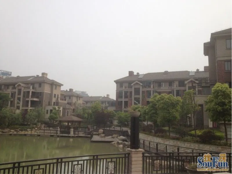 环境: 服务: 人均消费:16000 商户描述:碧湖云溪位于合肥市东南进风区