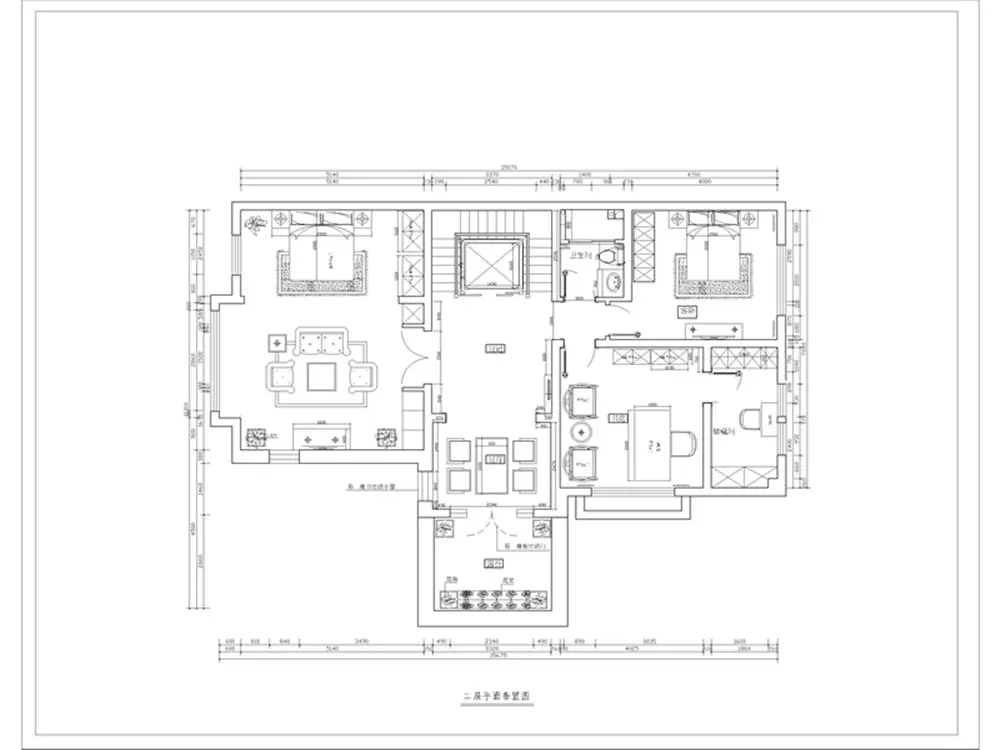 二层平面图 三层平面图 三层卧室墙壁上也并不空寂,各种配饰如壁画各种配饰如壁画和装饰的花瓶都使它增色不少,鲜花和绿色植物也是很好的点缀. 二层平面图 三层平面图 三层卧室墙壁上也并不空寂,各种配饰如壁画各种配饰如壁画和装饰的花瓶都使它增色不少,鲜花和绿色植物也是很好的点缀.