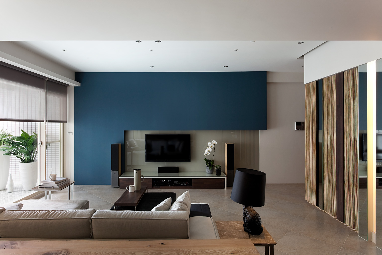 236平米的五居室，采用现代风格装修的效果如何呢？-纯水岸东湖装修