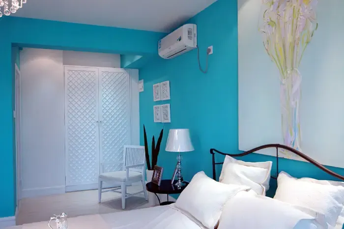 青色为主打(卧室一角)——网友特色之家