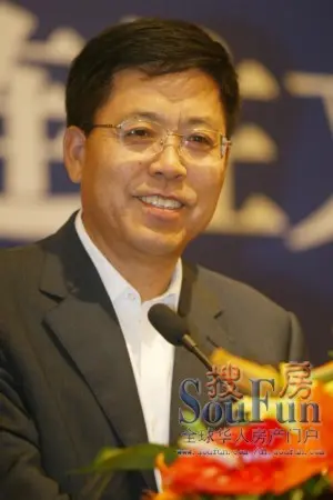 宋增彬副市长宣布"爱上大连,住在大连—大连住文化月"大型主题活动