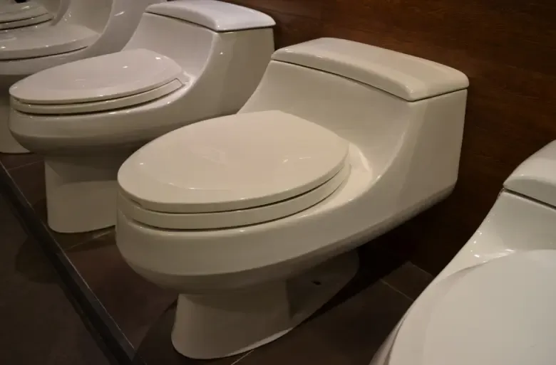 冲水方式:虹吸式  盖板是否缓冲:不缓冲 最小坑距:305毫米 马桶类型