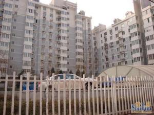 中间楼层进出方便前后不临街物业管理好