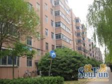 亚亨花园 4室2厅 南 北