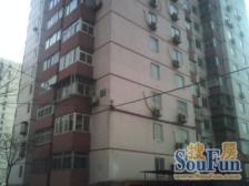 金顶街四区精装修南向两居室视野开阔