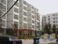 朝阳门南小街,竹杆胡同满五年,一两居室