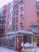 户型方正全南向两居室正对小区花园