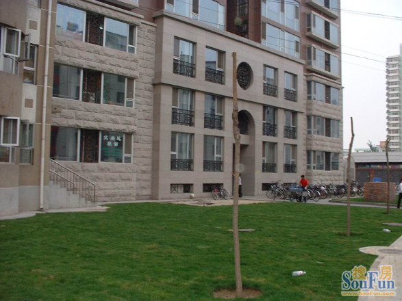 惠新西街5/10号线 千鹤家园精装大两居 可押一付一看房方便