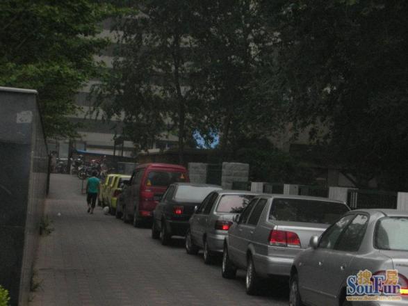 东直门南大街实景图