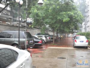 新外大街18号双南两居积水潭地铁电梯