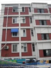 北师大南门,新上电梯直达西南向两居室高楼层视野好