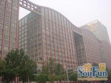 国贸CBD现代城一层大复式惜售业主委托满五年唯一住房