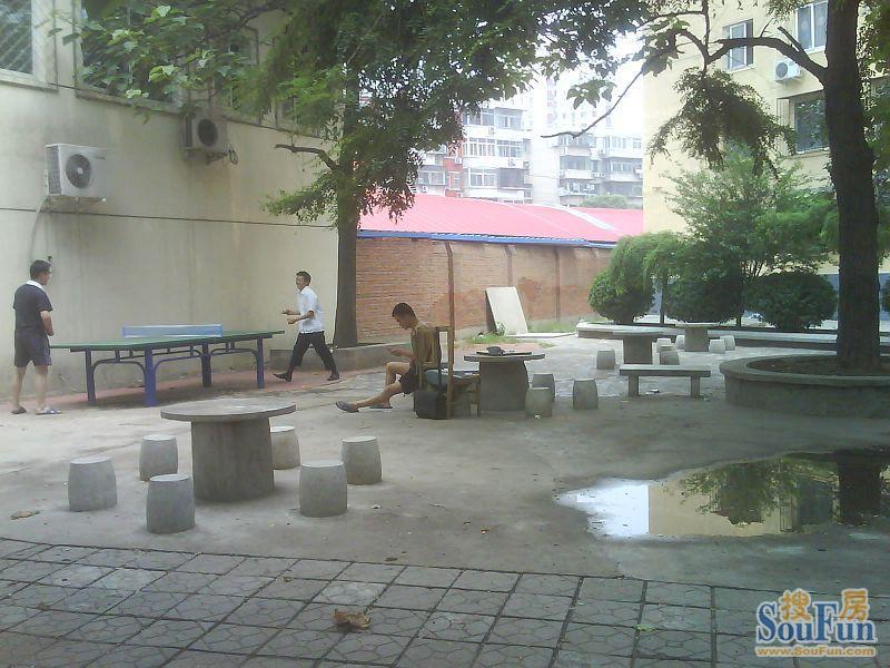 小区相关图